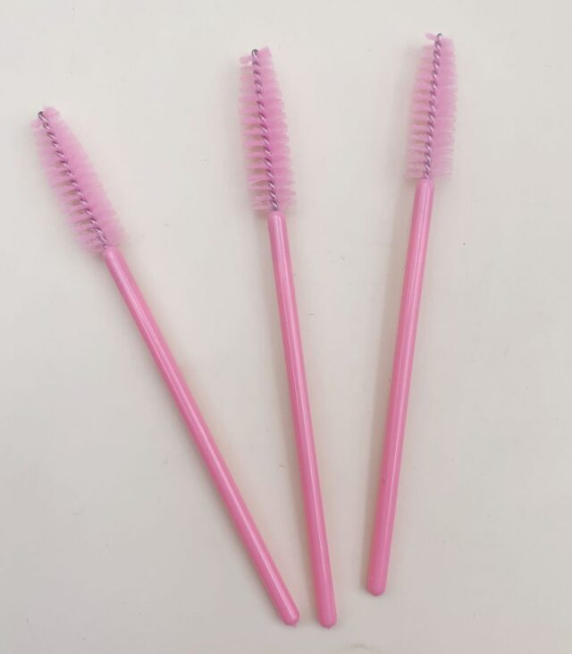 Eyelash Brush